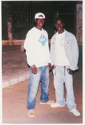 aya gaye et dame un frere